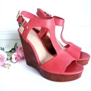 Vince Camuto Coral Wedges